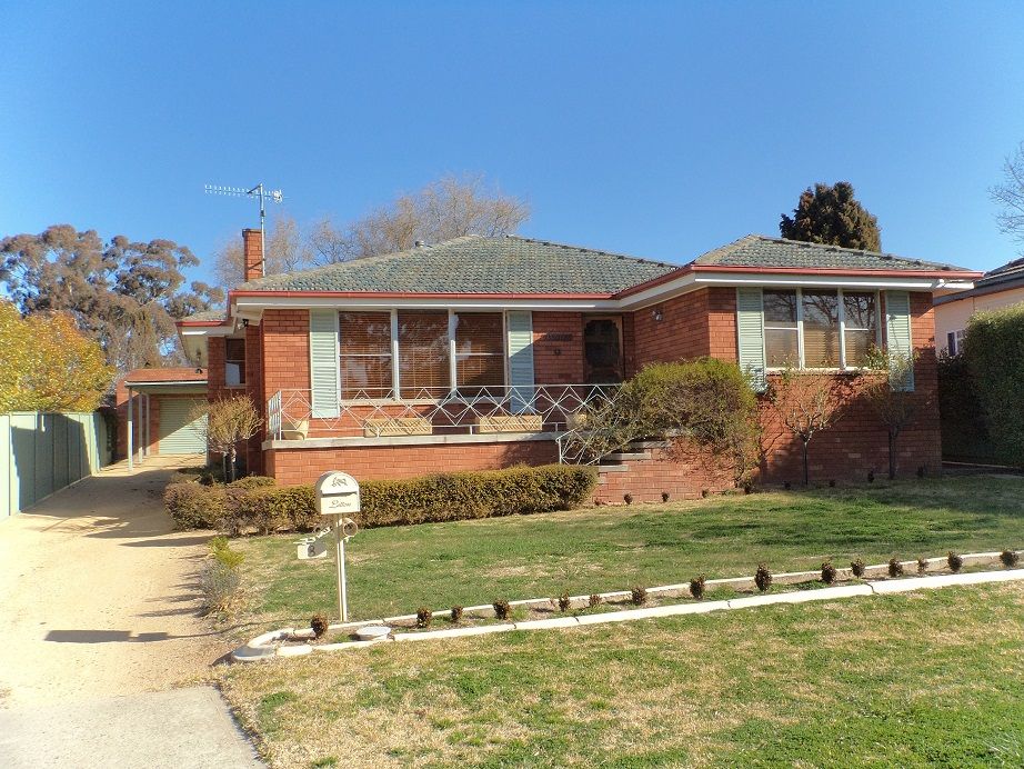 3 bedrooms House in 8 Garfield Avenue GOULBURN NSW, 2580