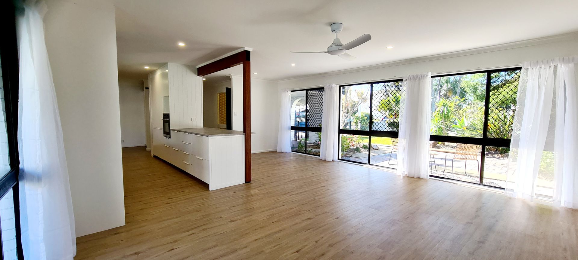 9 Endeavour Esplanade, Newport QLD 4020 House For Rent 900 Domain