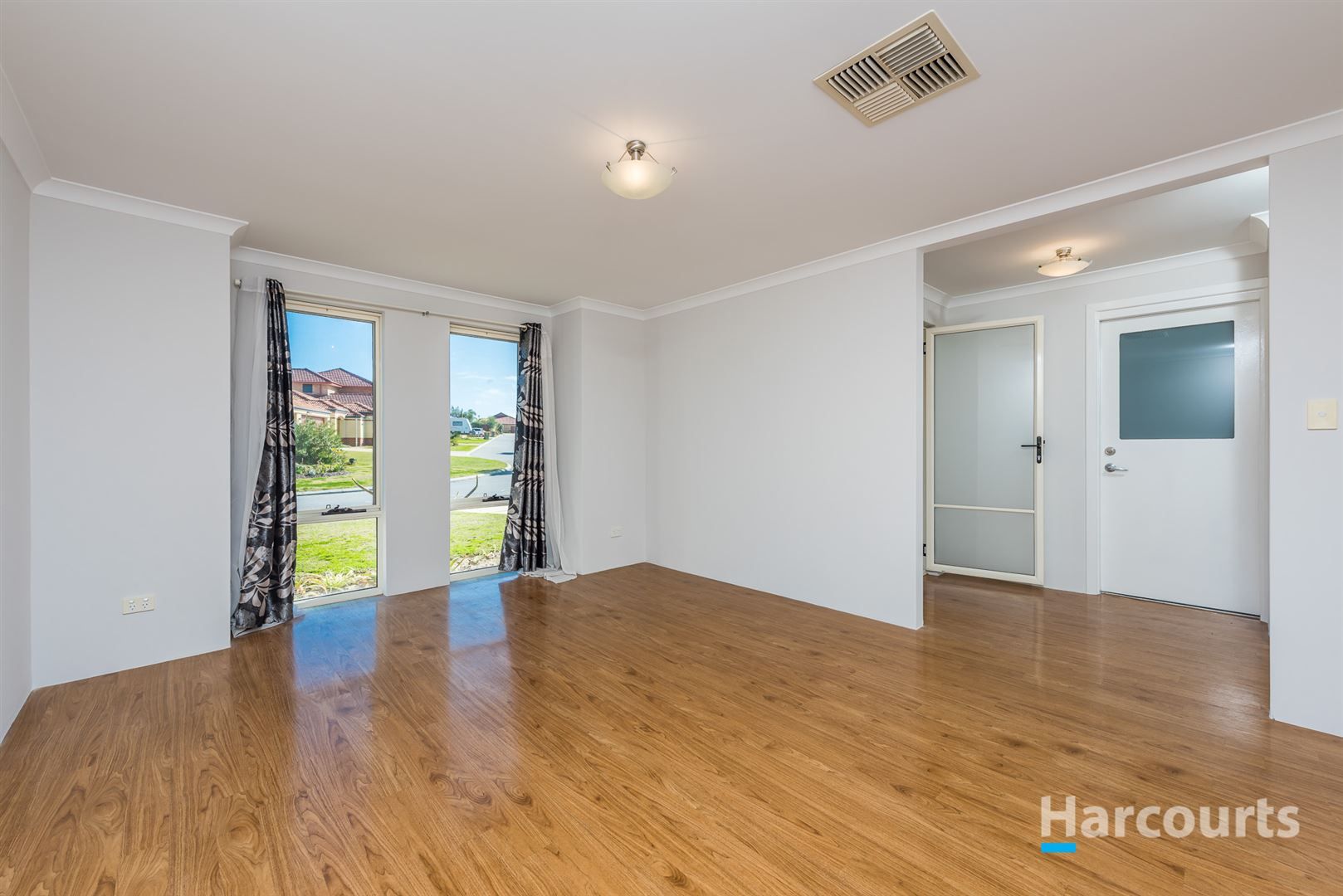 6 Rupara Circle, Quinns Rocks WA 6030, Image 1