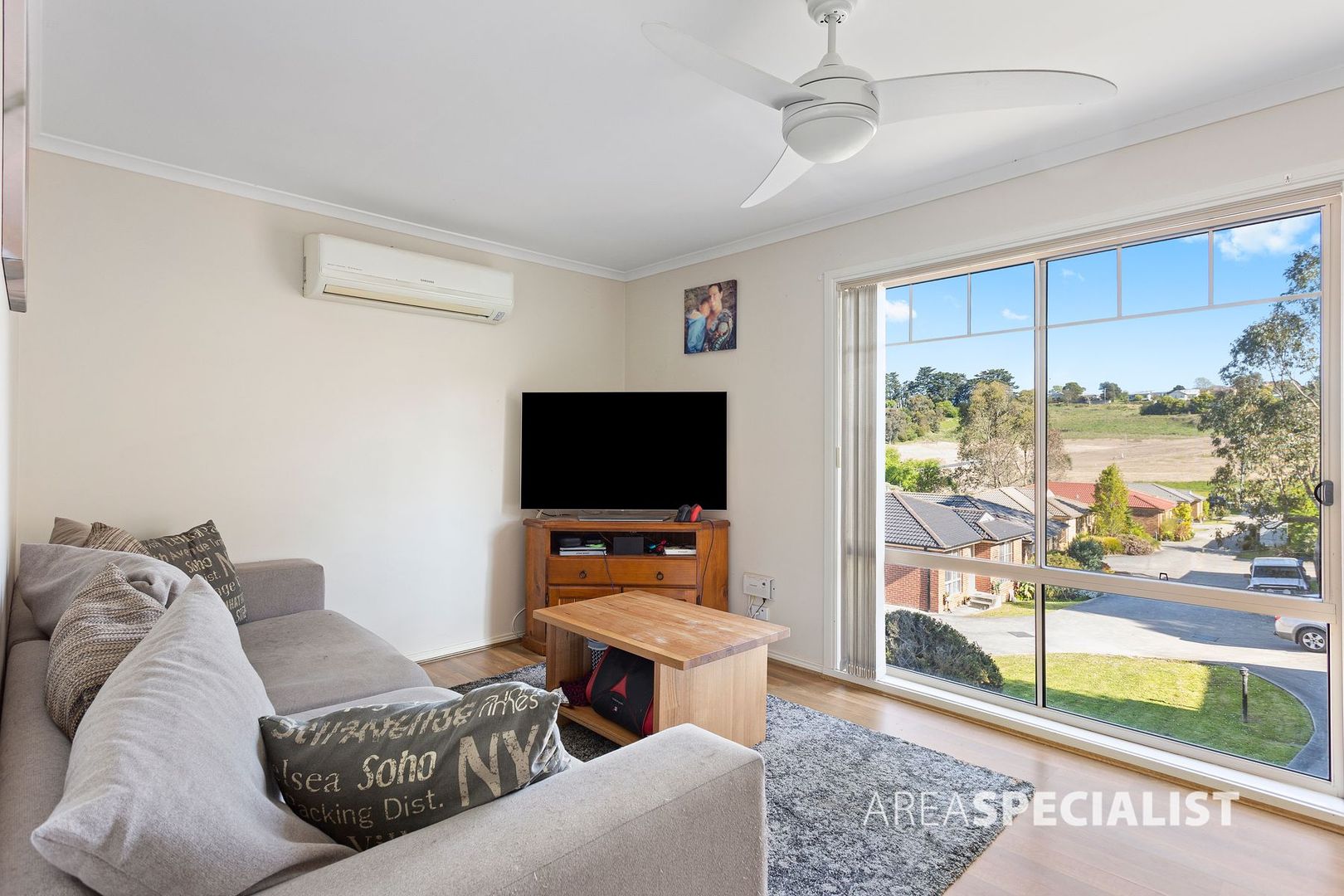 9/11 Lower Gordon Street, Korumburra VIC 3950, Image 2