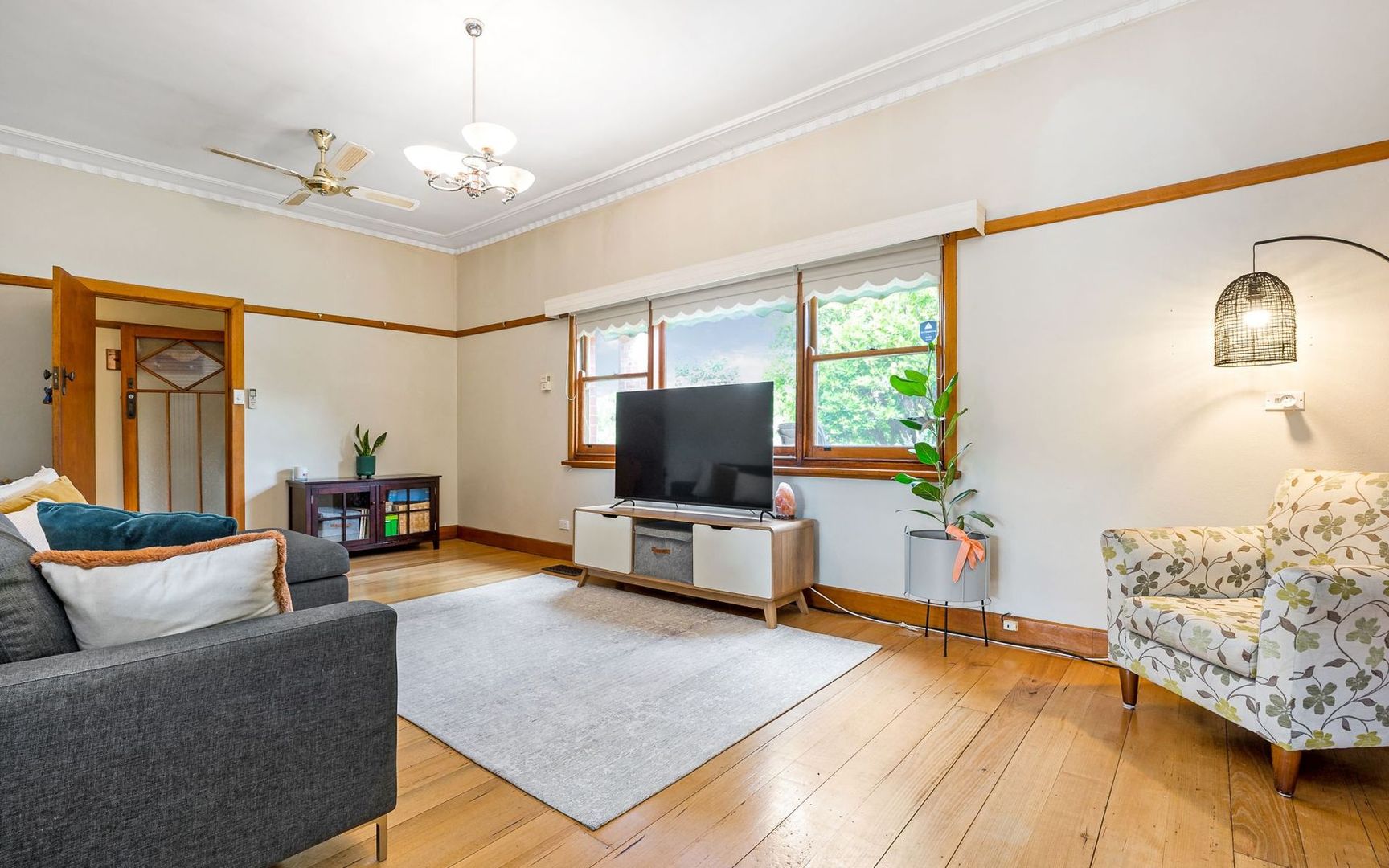 1 Margaret Crescent, Flora Hill VIC 3550, Image 1