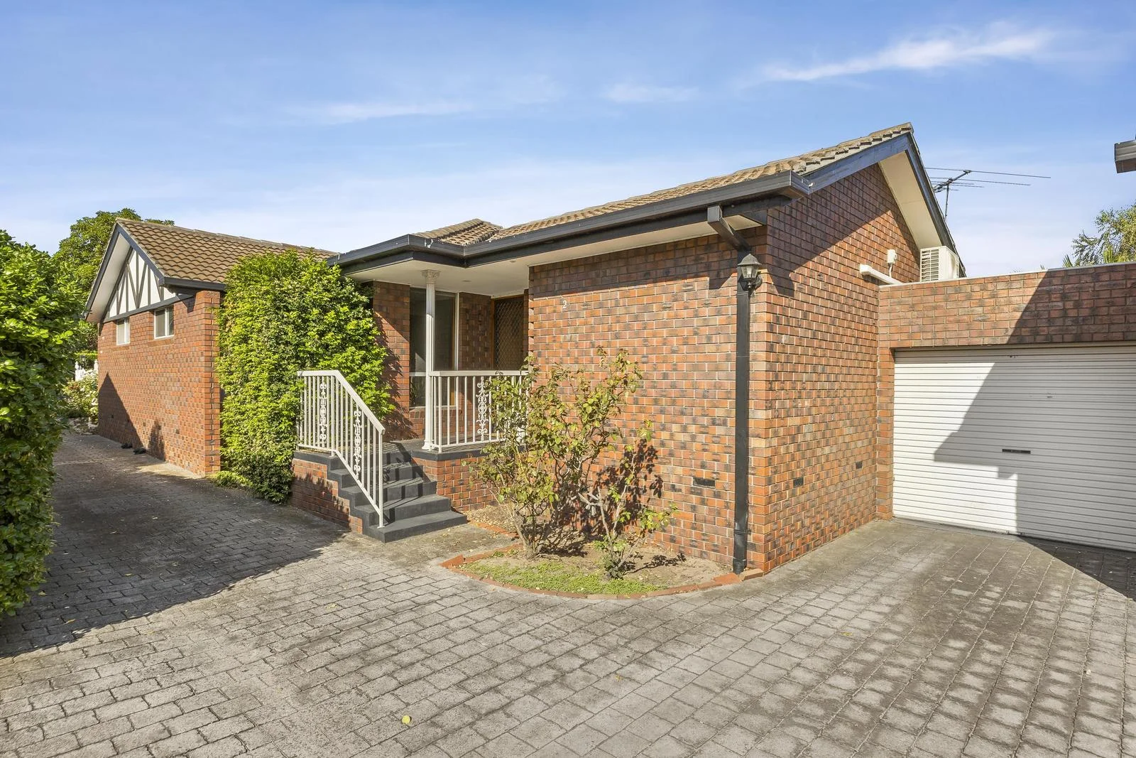 2/933-935 Mt Alexander Road, Essendon VIC 3040