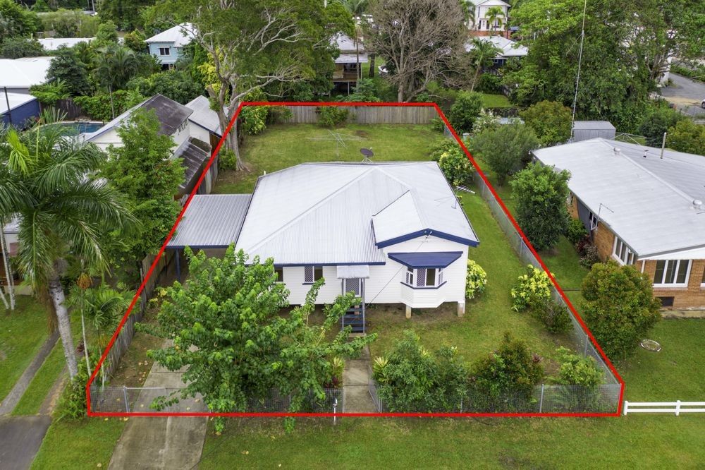 10 Glenlea Street, Edge Hill QLD 4870, Image 2