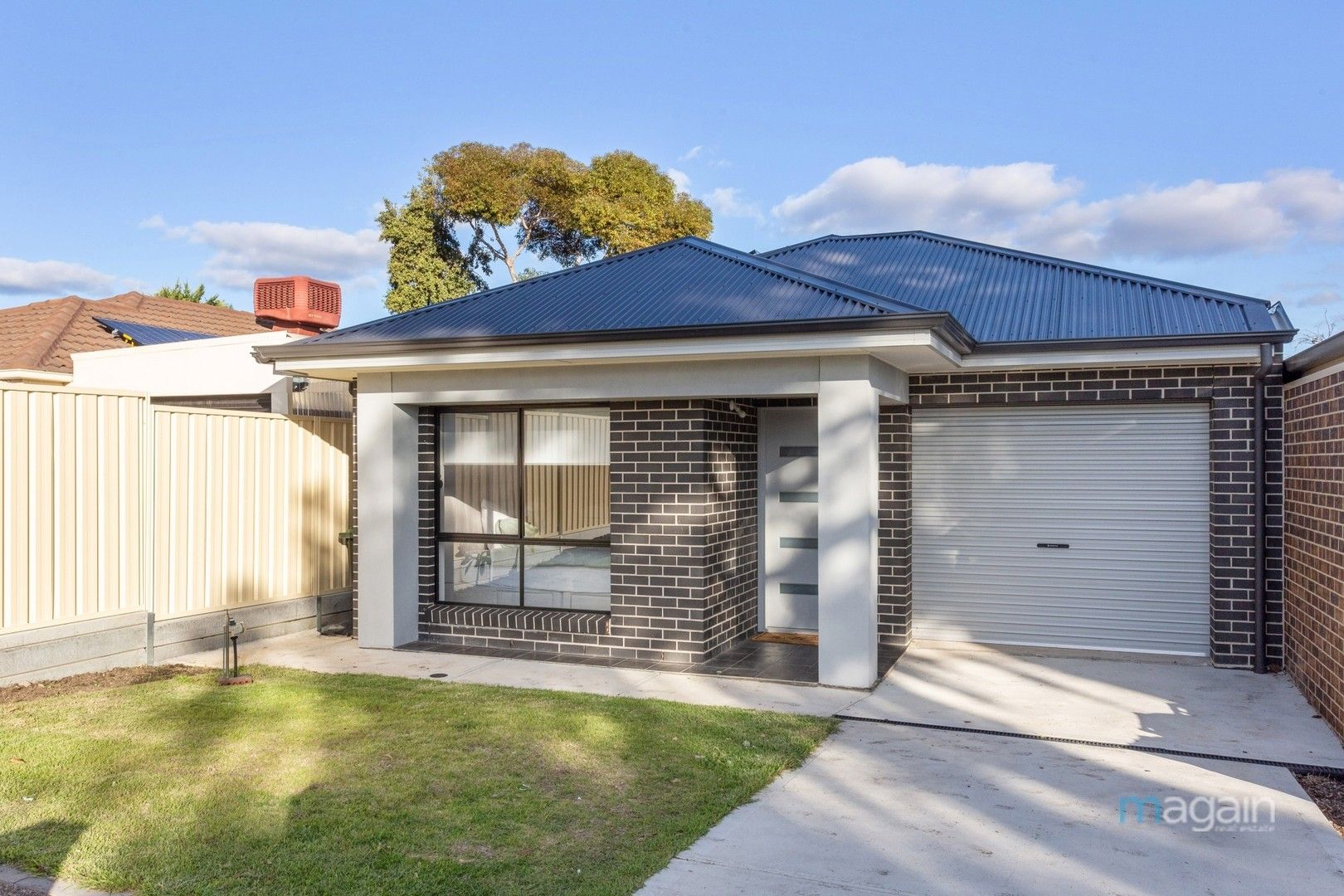 3 bedrooms House in 102a Reynell Road WOODCROFT SA, 5162