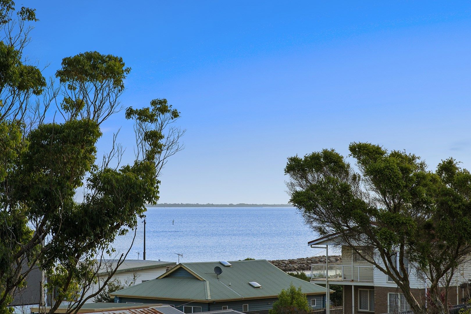 6 Bruce Road, Safety Beach VIC 3936, Image 0