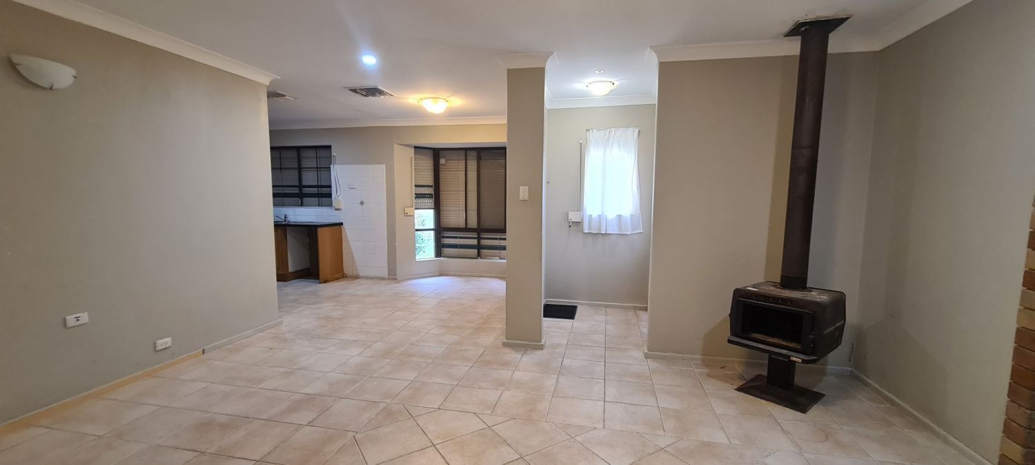 17 Wilcannia Way, Armadale WA 6112 House For Rent Domain