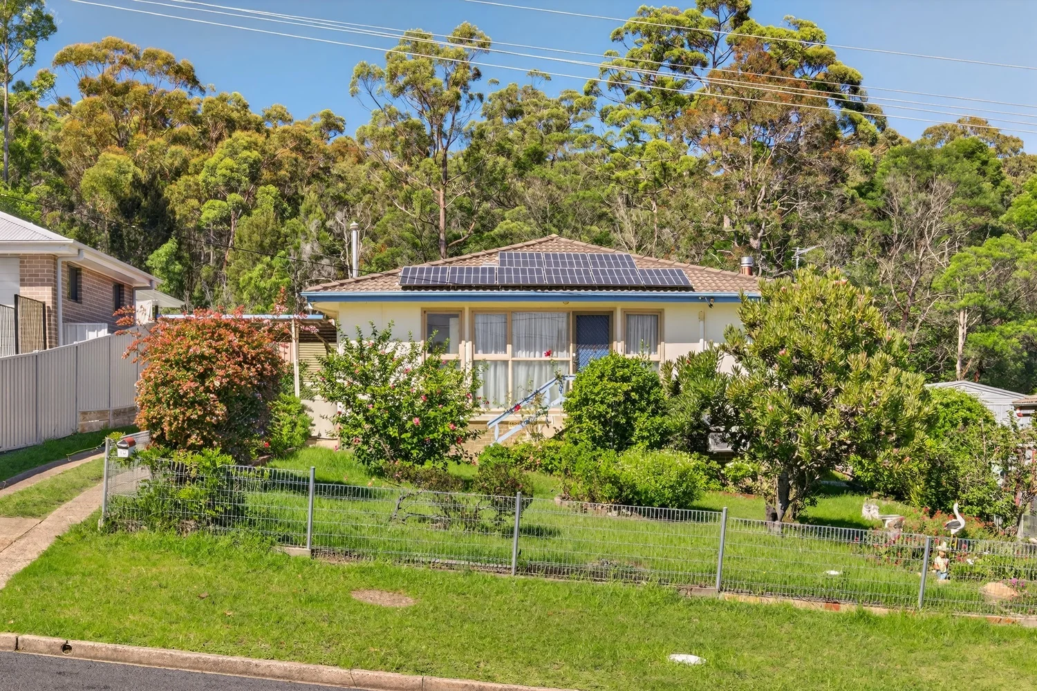 10 Banks Street, Eden NSW 2551