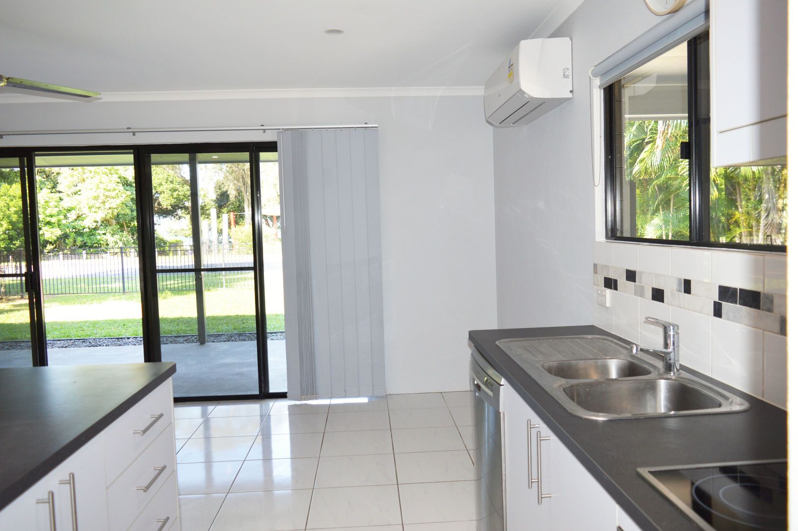 161 Reid Road, Wongaling Beach QLD 4852, Image 2