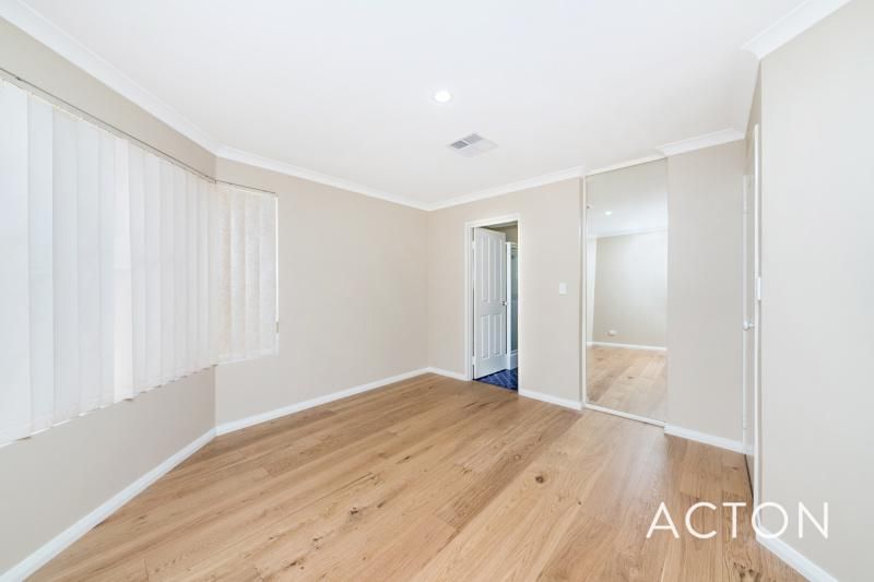 22A Sumich Gardens, Coogee WA 6166, Image 2