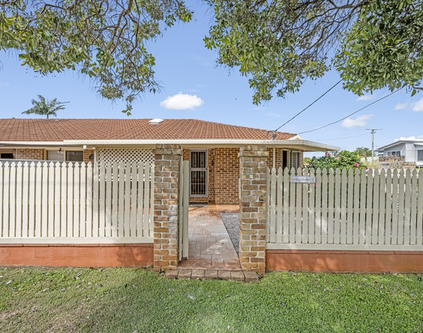 1/10 Osbourne Street, Scarborough QLD 4020