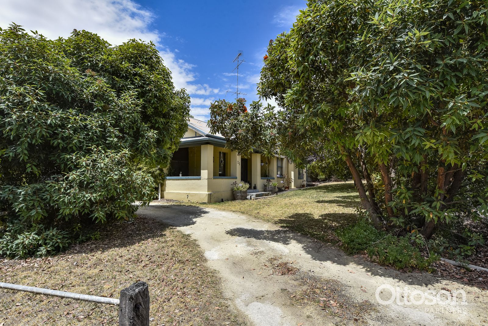 25 Cedar Avenue, Naracoorte SA 5271, Image 0