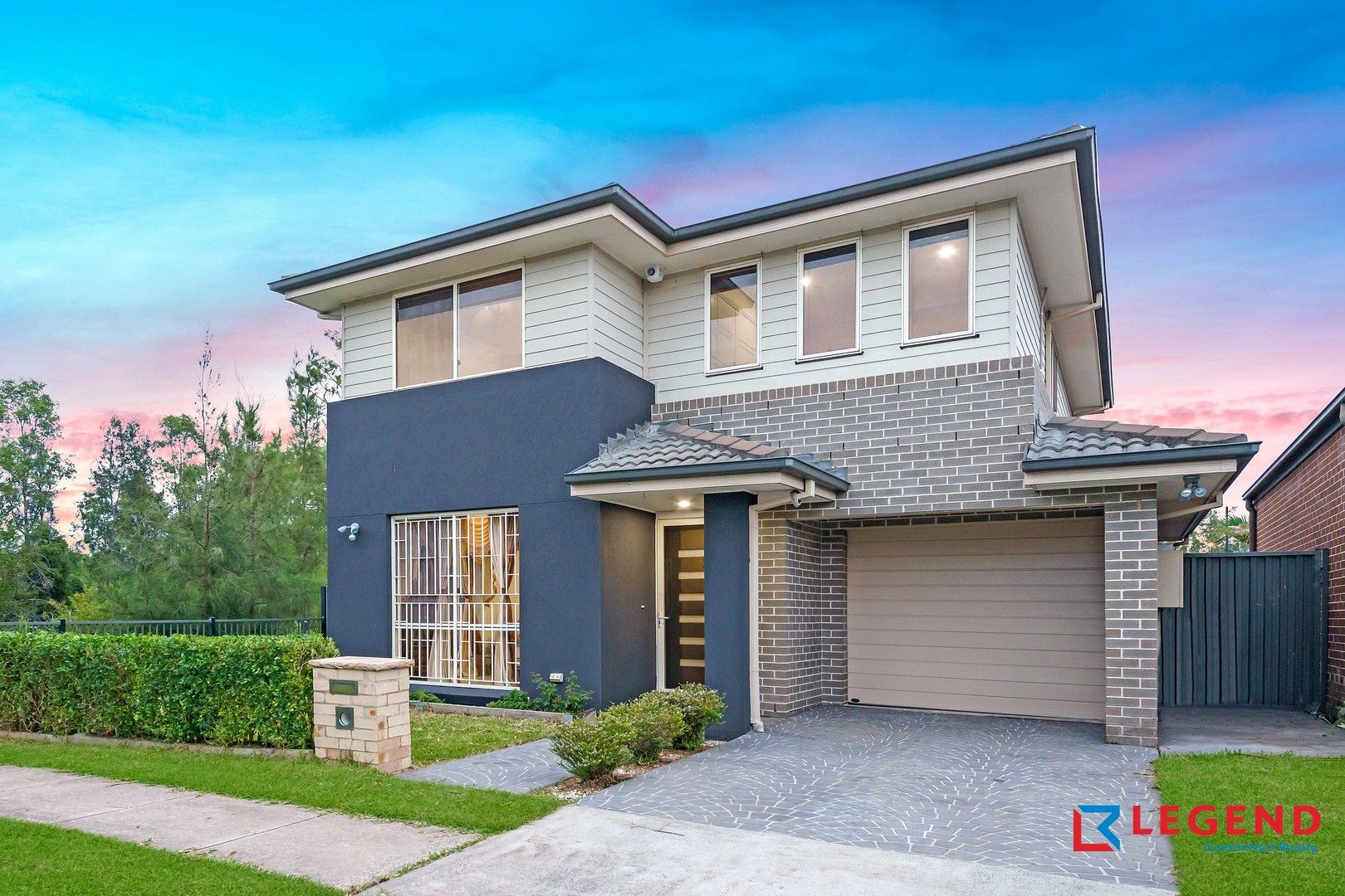 4 bedrooms House in 3 Taradale Drive ROPES CROSSING NSW, 2760