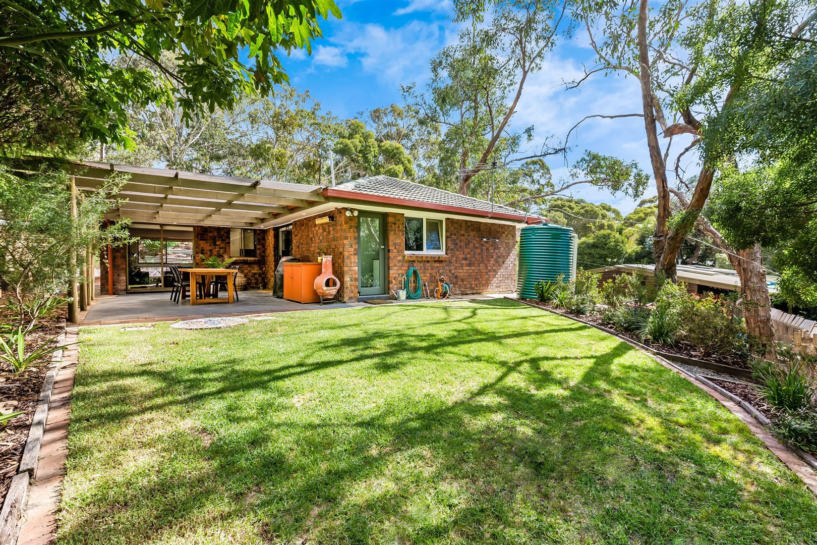 82 Emmett Road, Crafers West SA 5152, Image 1