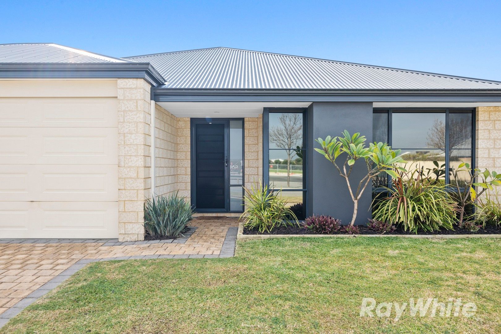 14 Badgerup Avenue, Lakelands WA 6180, Image 0