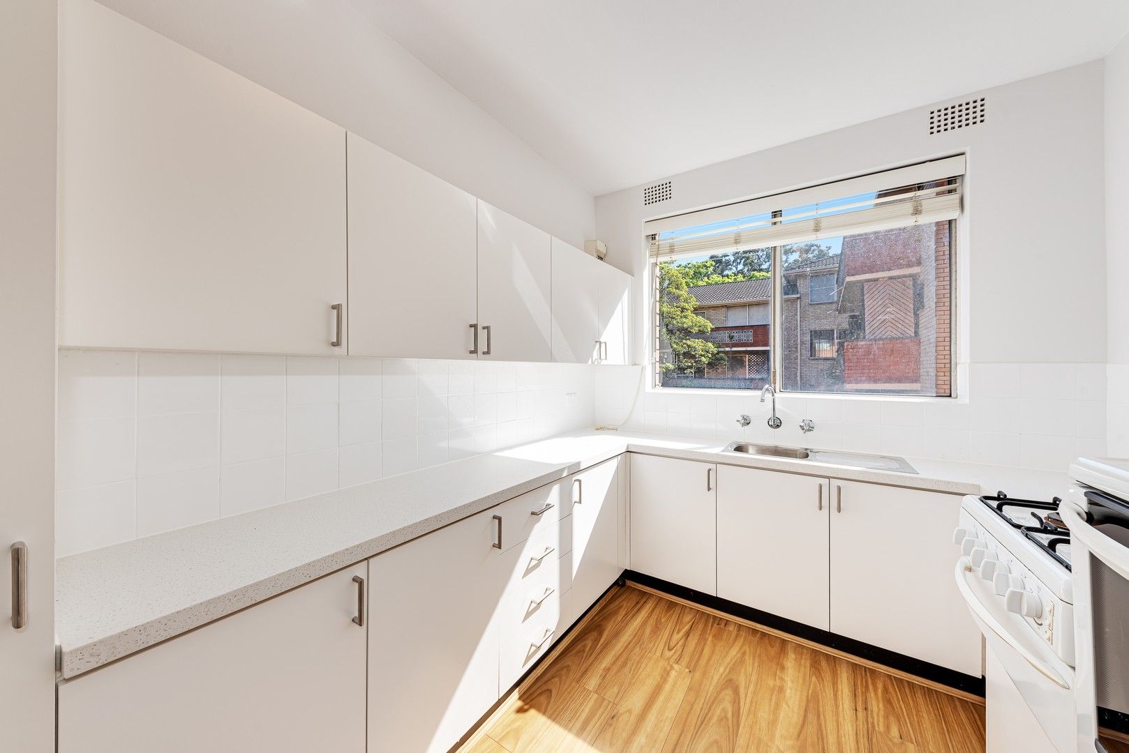 2 bedrooms Apartment / Unit / Flat in 7/13-17 Murray Street LANE COVE NSW, 2066