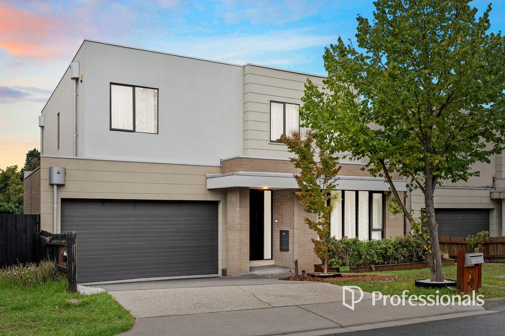 9 Ochre Place, Mount Waverley VIC 3149