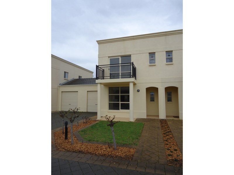 2 bedrooms Townhouse in 8/6 Swan Avenue KLEMZIG SA, 5087