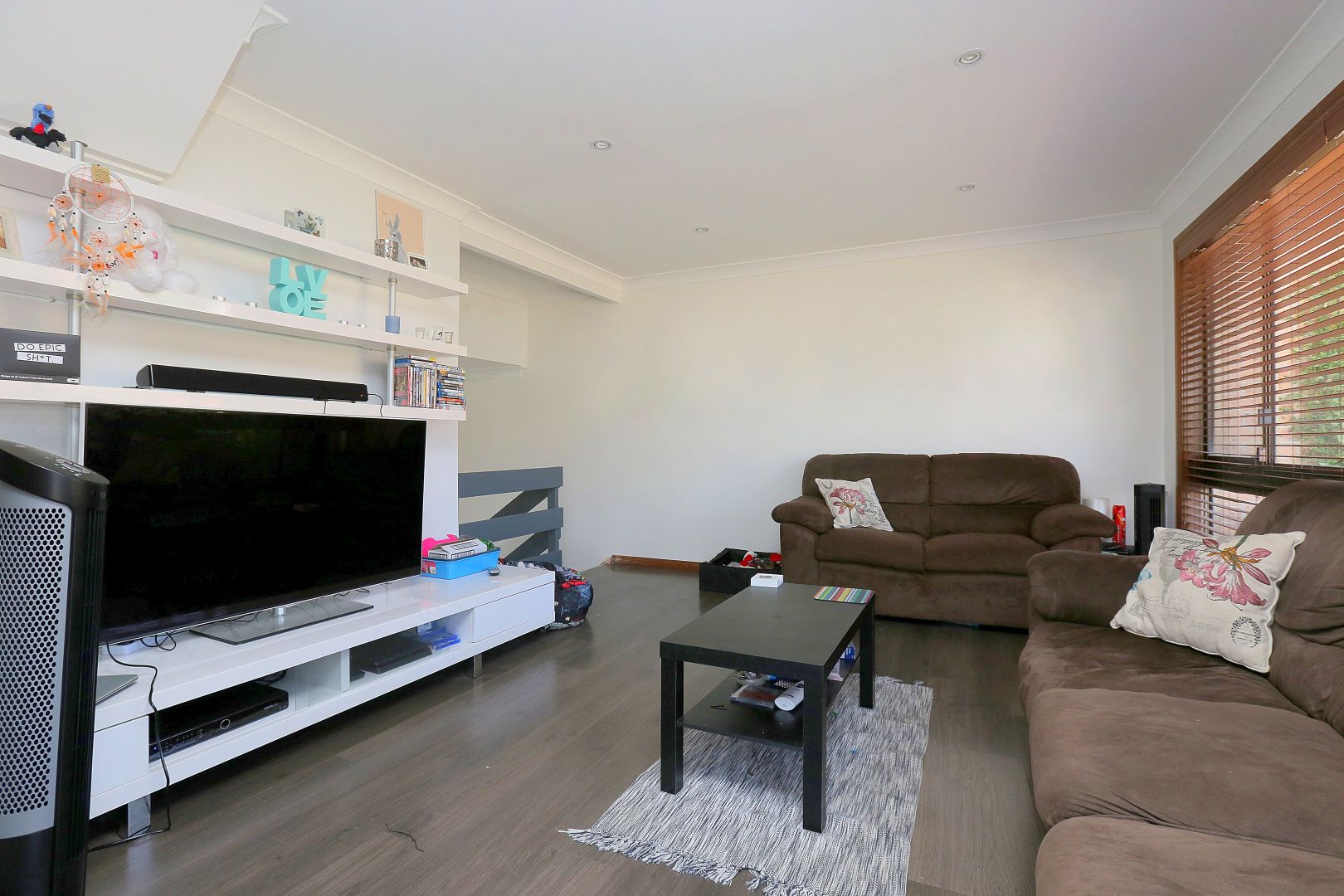 2/40 Carnavon Crescent, Georges Hall NSW 2198, Image 1