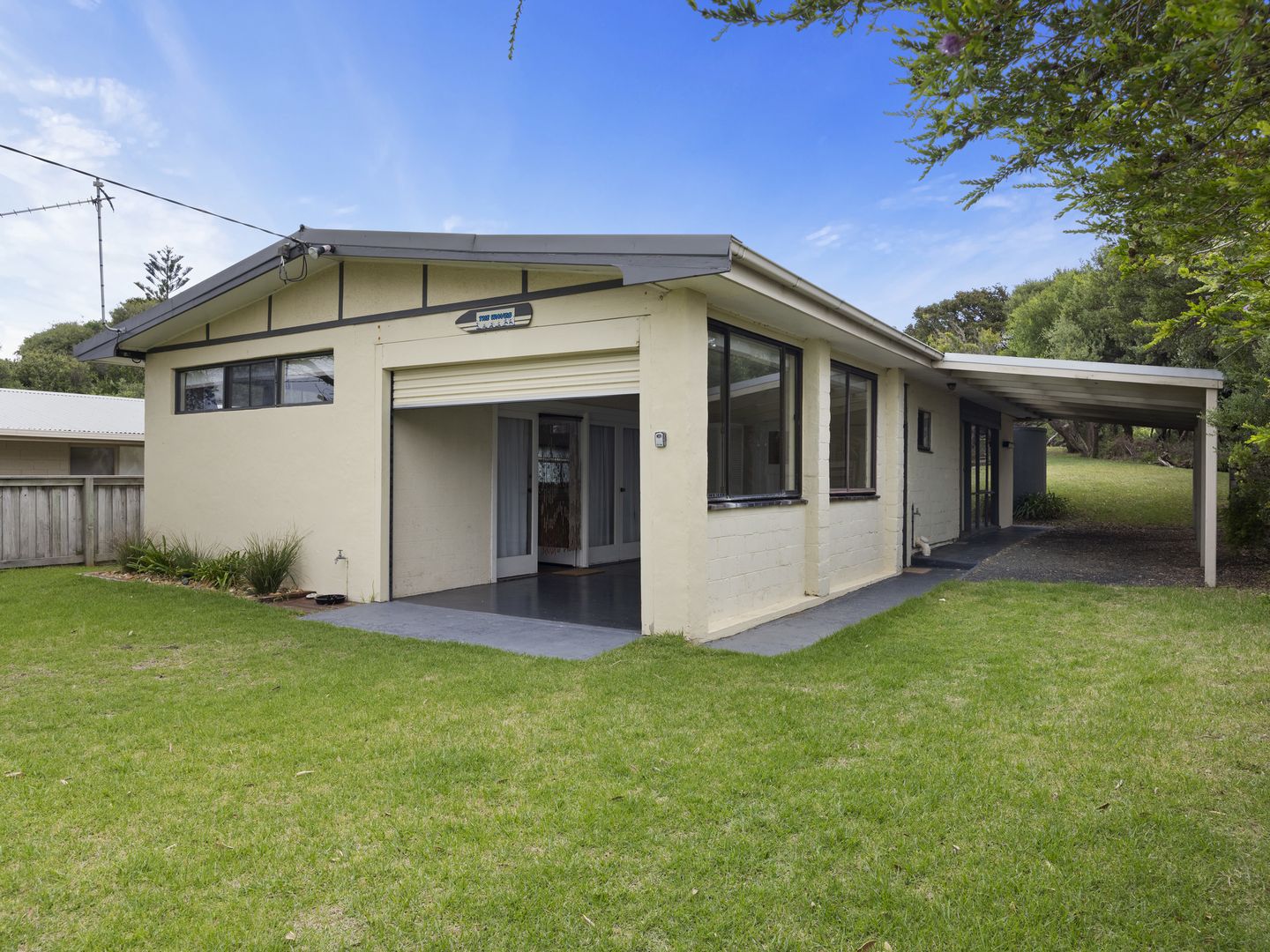 20 Beach Pde, Sandy Point VIC 3959, Image 2