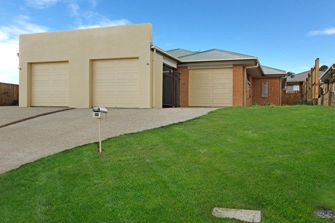 Picture of 2/37 Tawney Street, LOWOOD QLD 4311