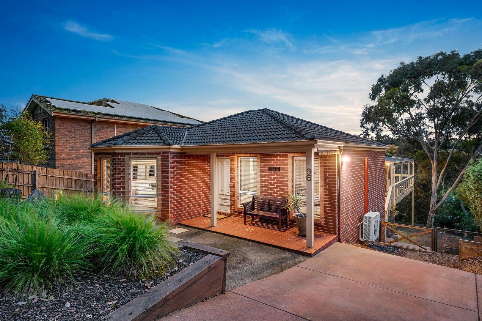 3 bedrooms House in 96 Old Diamond Creek Road DIAMOND CREEK VIC, 3089