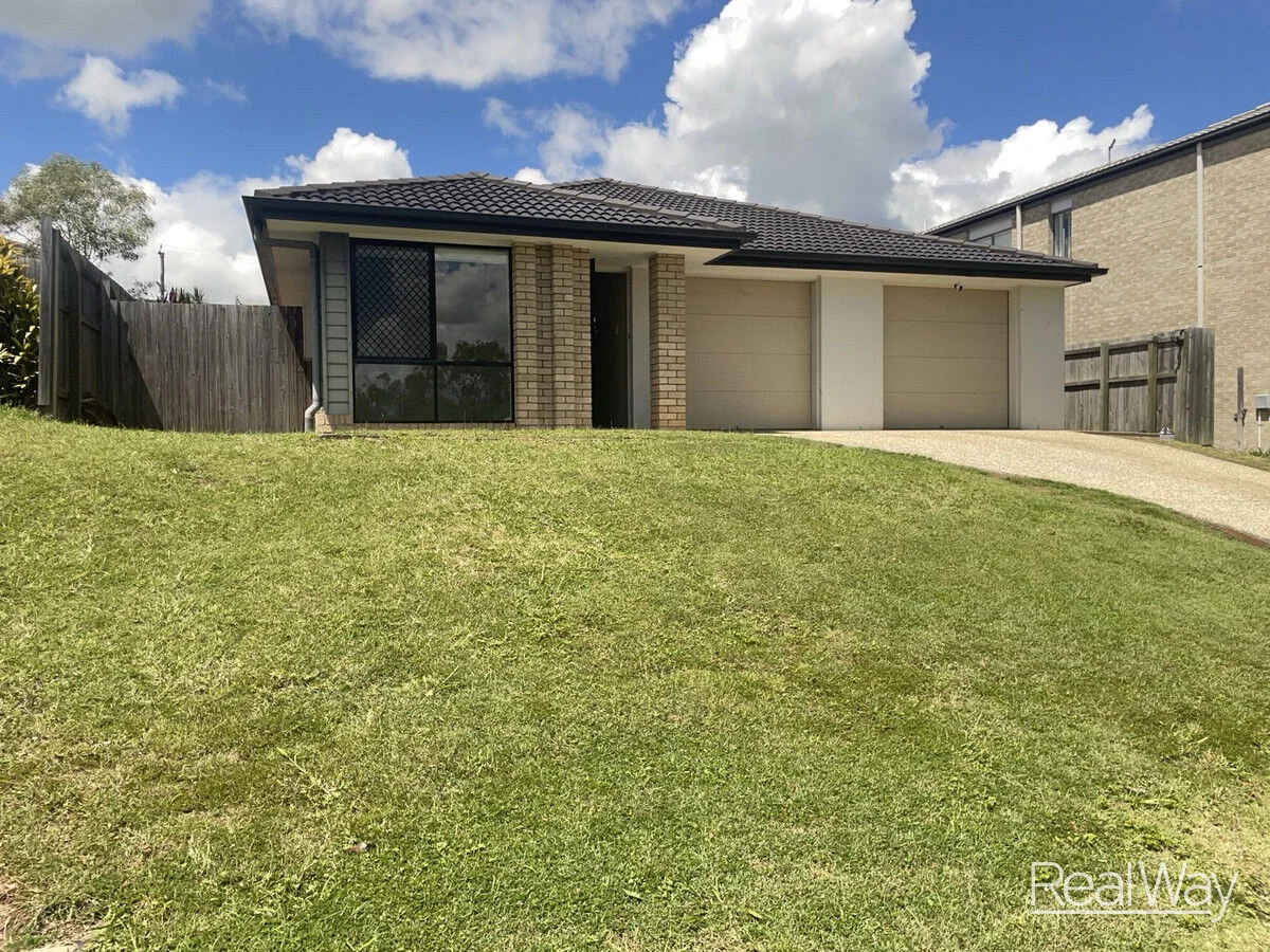 1/9 Essington Mews, Leichhardt QLD 4305