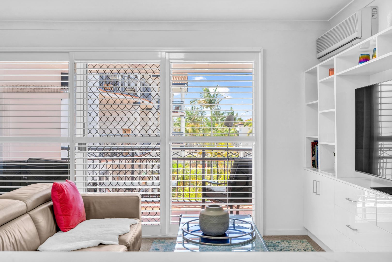 89/150 Marine Parade, Southport QLD 4215, Image 2