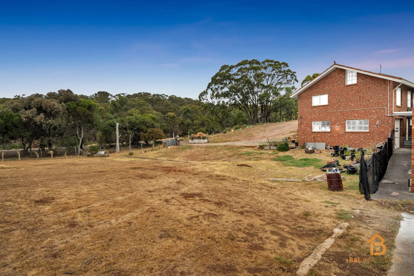 Image 10