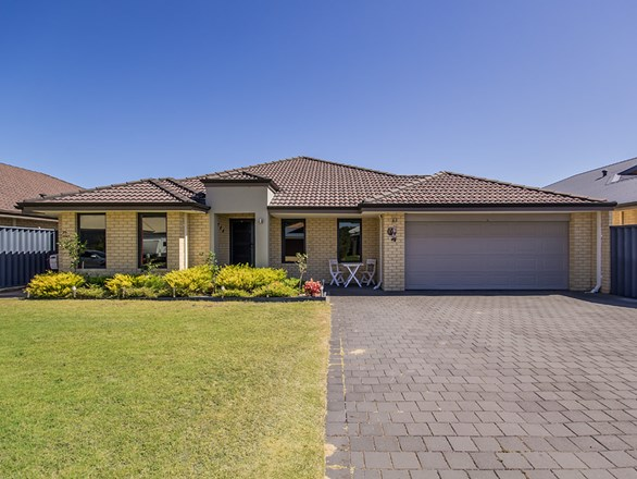 26 Flame Tree Loop, Baldivis WA 6171