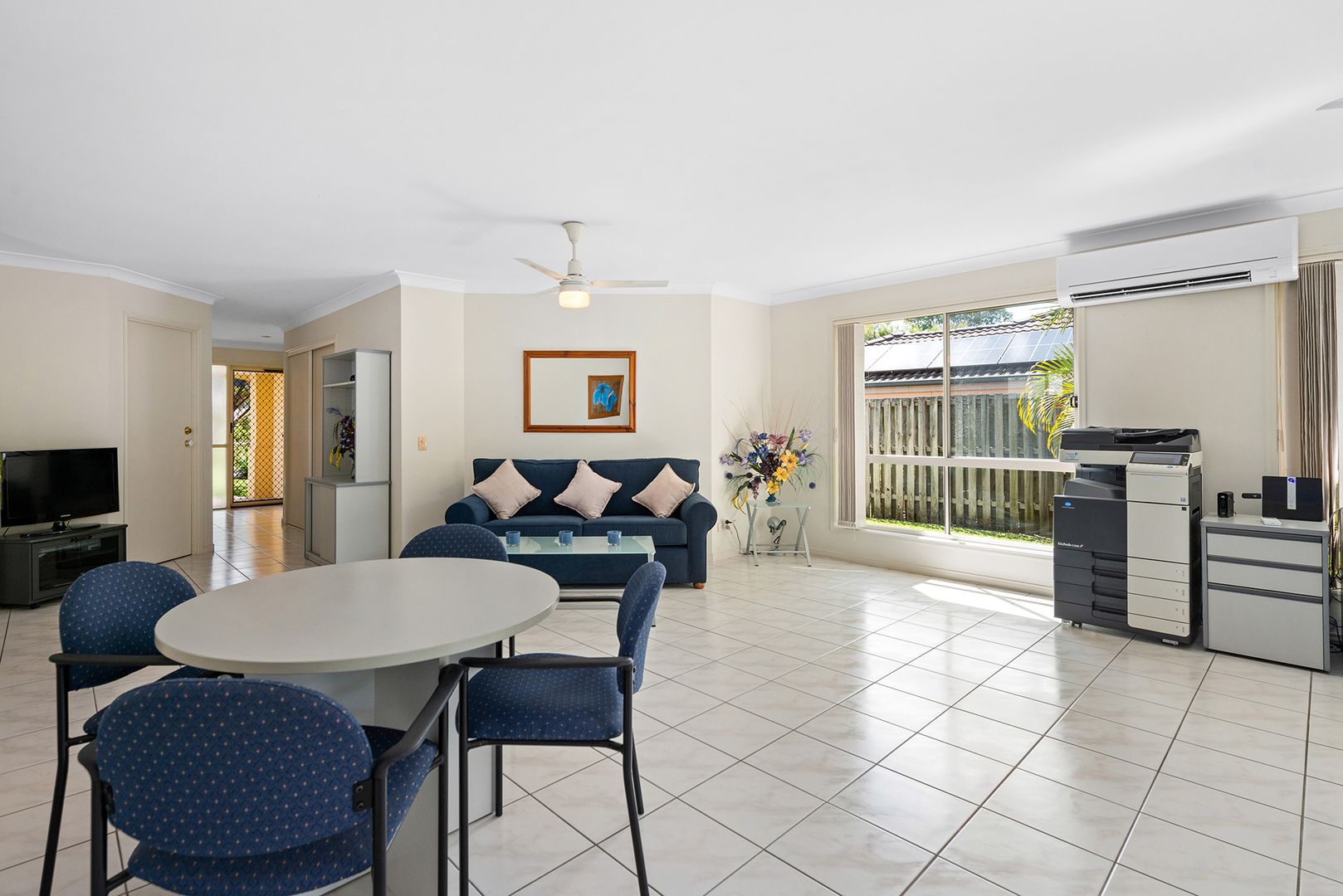 4 Olympic Place, Sinnamon Park QLD 4073, Image 2