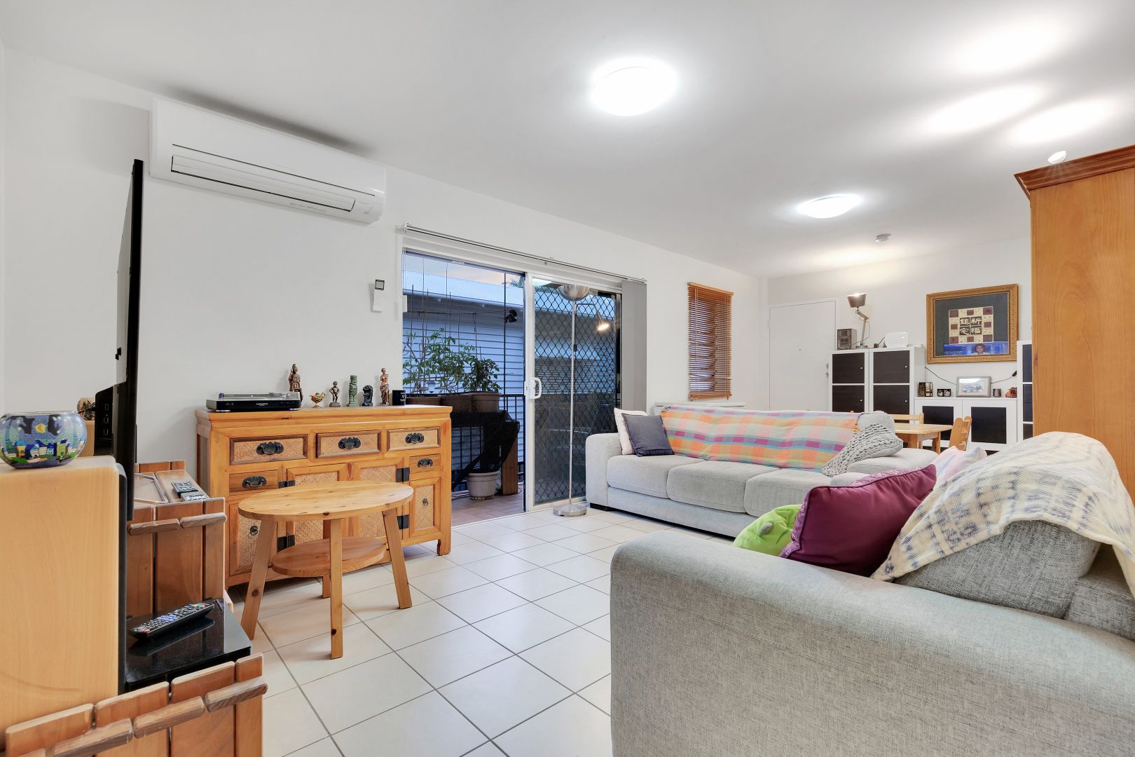 3/34 Miles Street, Clayfield QLD 4011, Image 2