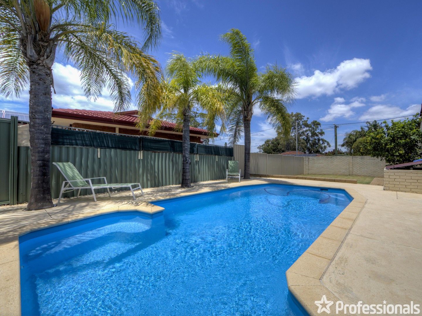 1 The Retreat, Forrestfield WA 6058, Image 0