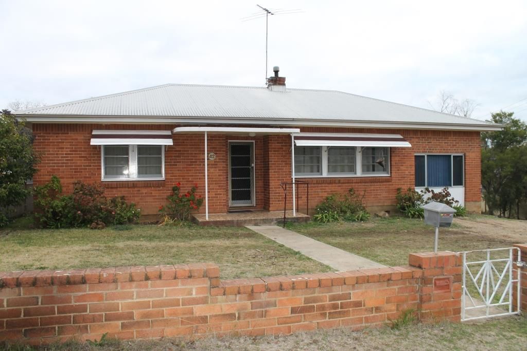 42 Herbert Street, Inverell Property History & Address Research Domain