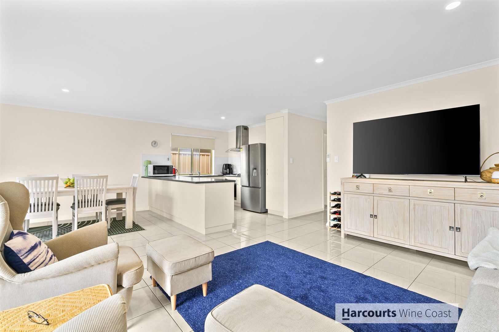 11 Trunnel Court, Seaford Meadows SA 5169, Image 2