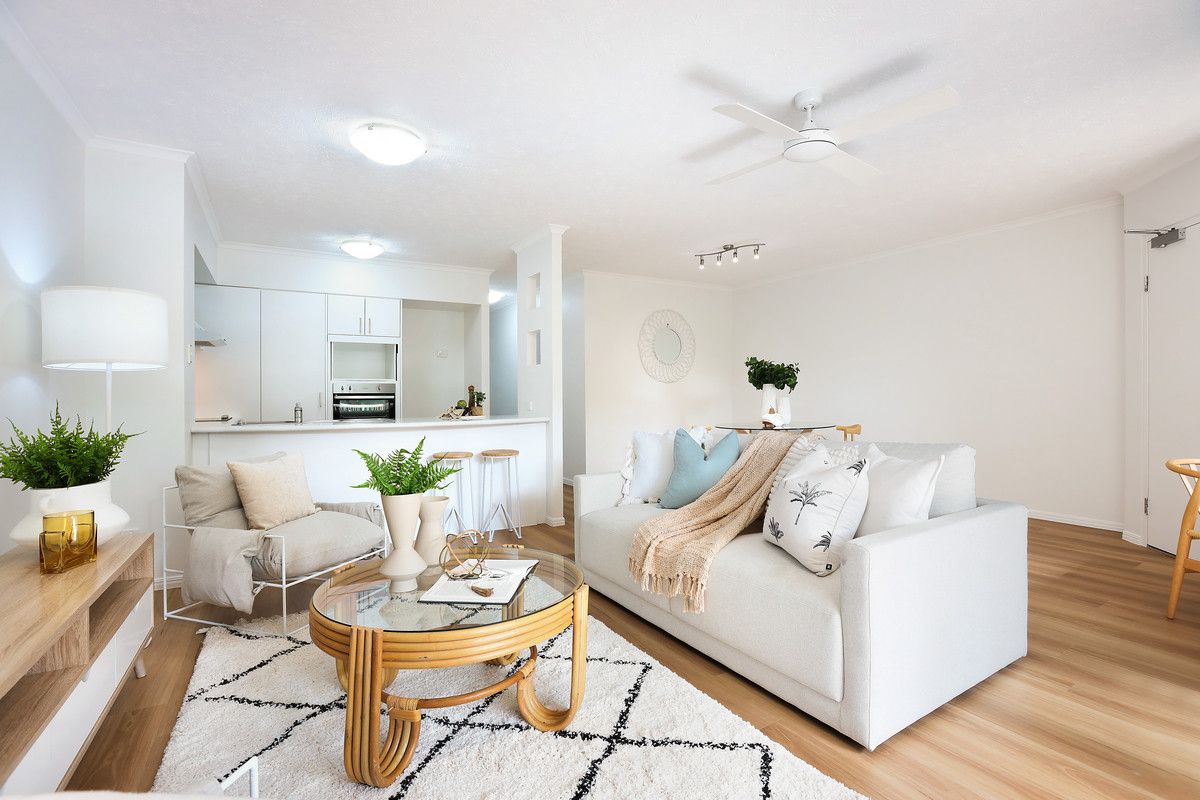 137/10-16 Alexandra Avenue, Mermaid Beach QLD 4218, Image 2