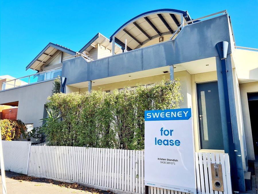 3 bedrooms Townhouse in 10 Ann Street WILLIAMSTOWN VIC, 3016