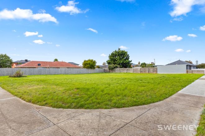 Picture of 16 Brown Avenue, ALTONA MEADOWS VIC 3028