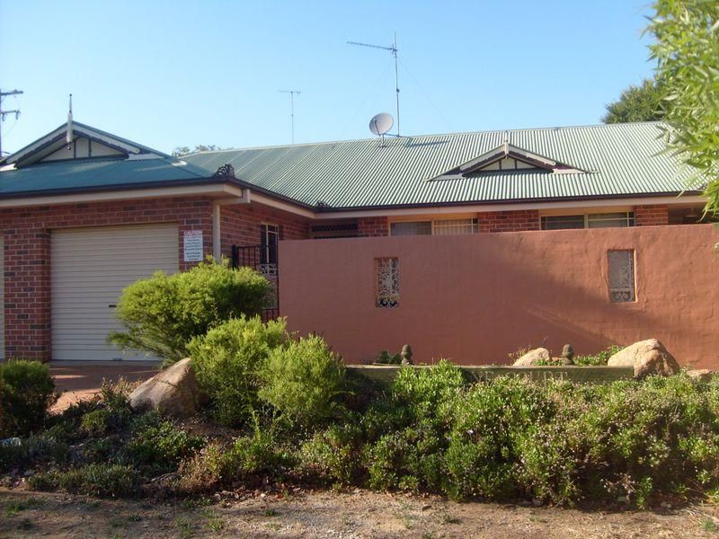 2/1 James Street, DUBBO NSW 2830, Image 0