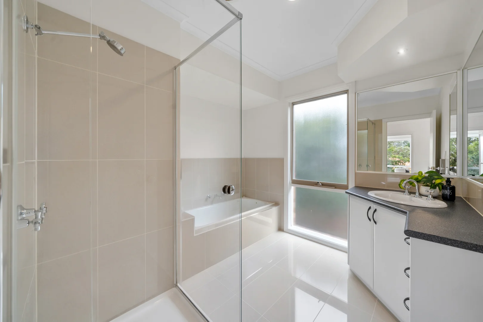 Additional image 11 of 5 Refuge Close, Doncaster East VIC 3109