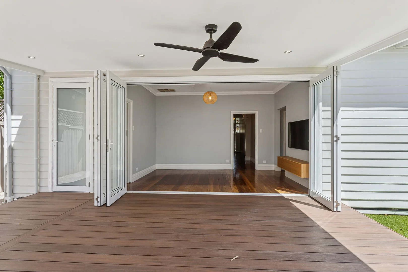 Additional image 21 of 10 Holmesdale Road, Woodbridge WA 6056