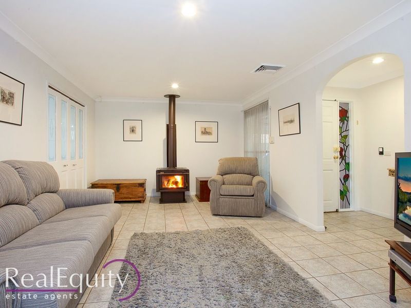 20 Rugby Crescent, Chipping Norton NSW 2170, Image 1