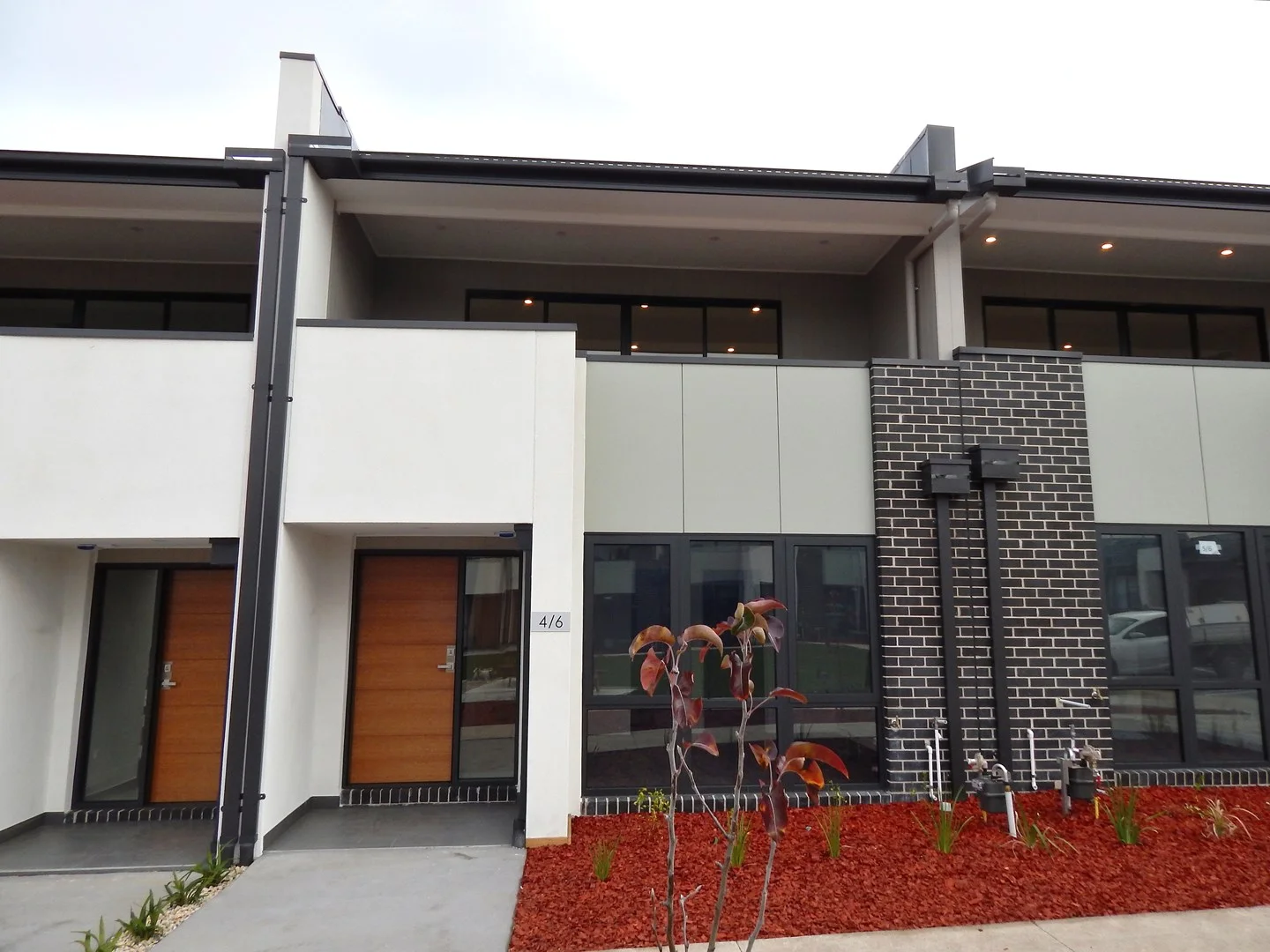 4/6 Hensley Road, Lalor VIC 3075