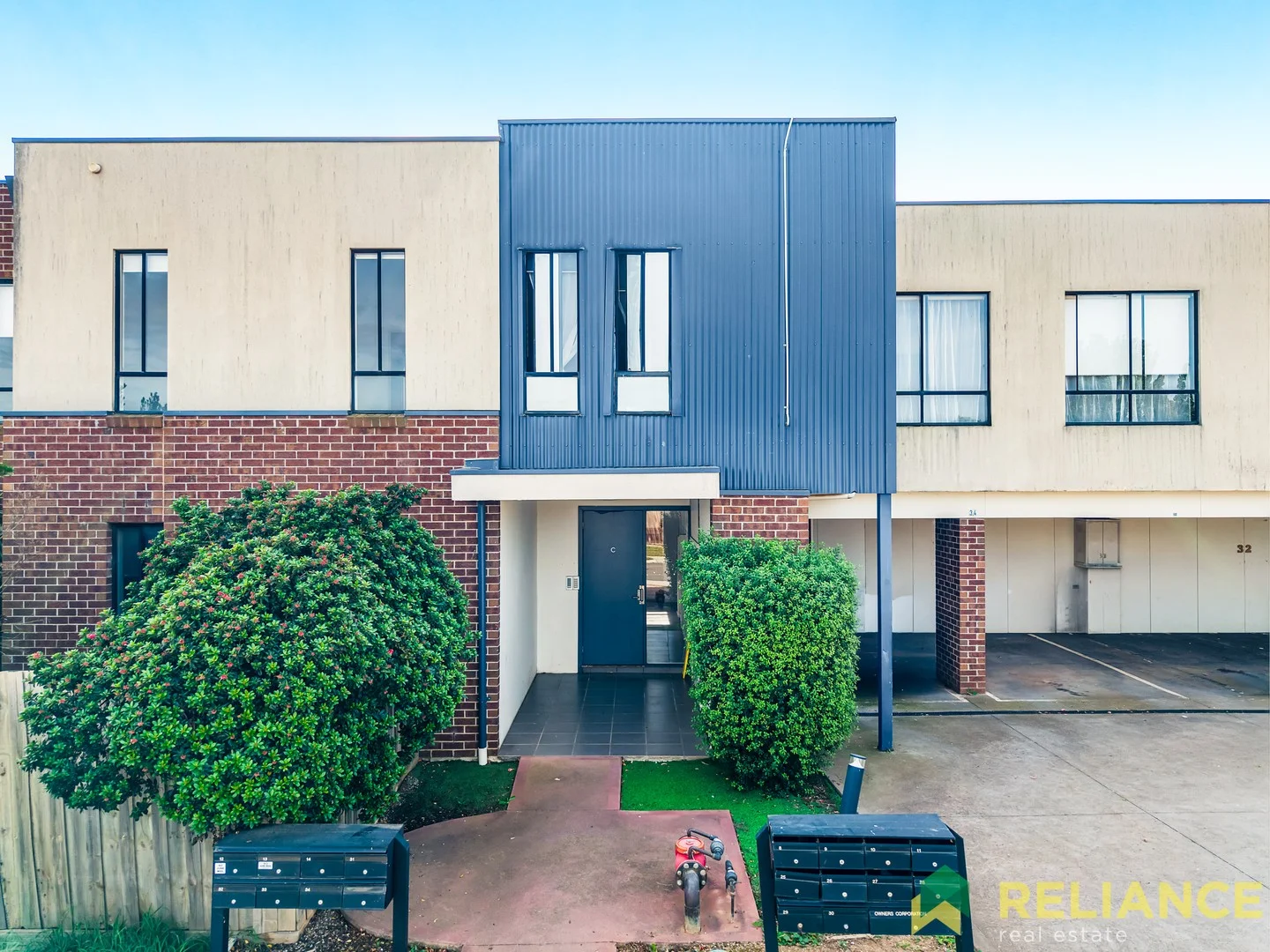 33/9 Petrea Place, Harkness VIC 3337