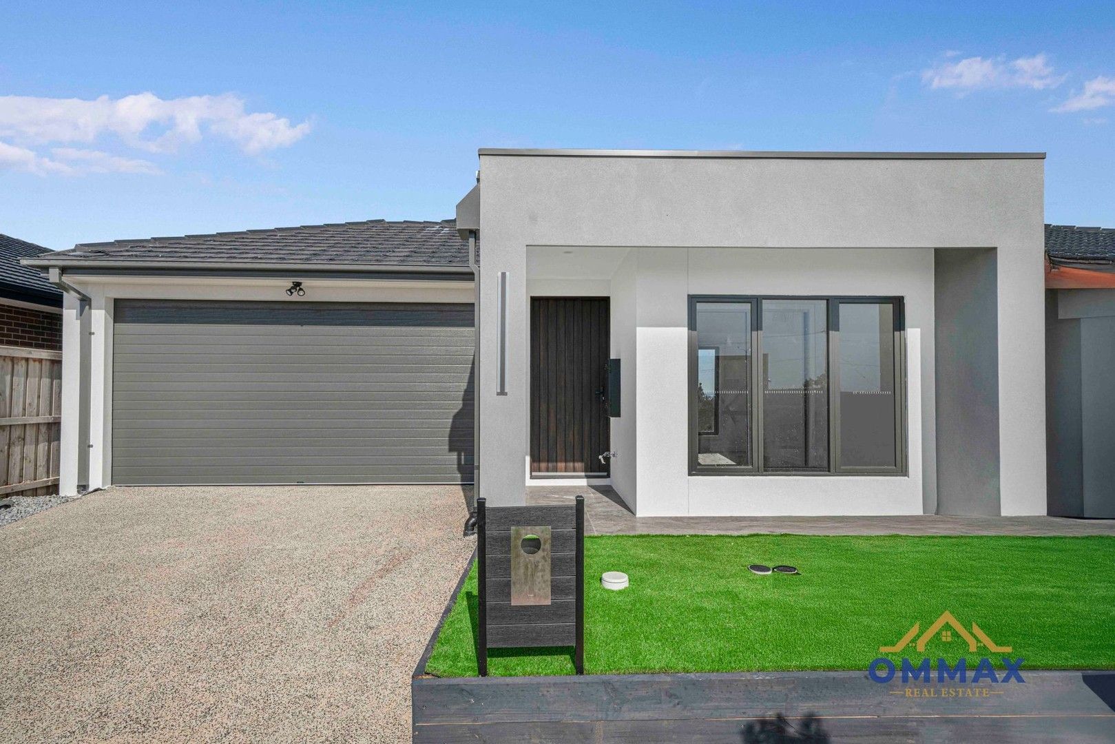 4 bedrooms House in 5 Salters Street THORNHILL PARK VIC, 3335