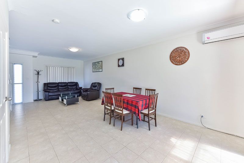 15/16-20 Myee Road, Macquarie Fields NSW 2564, Image 2