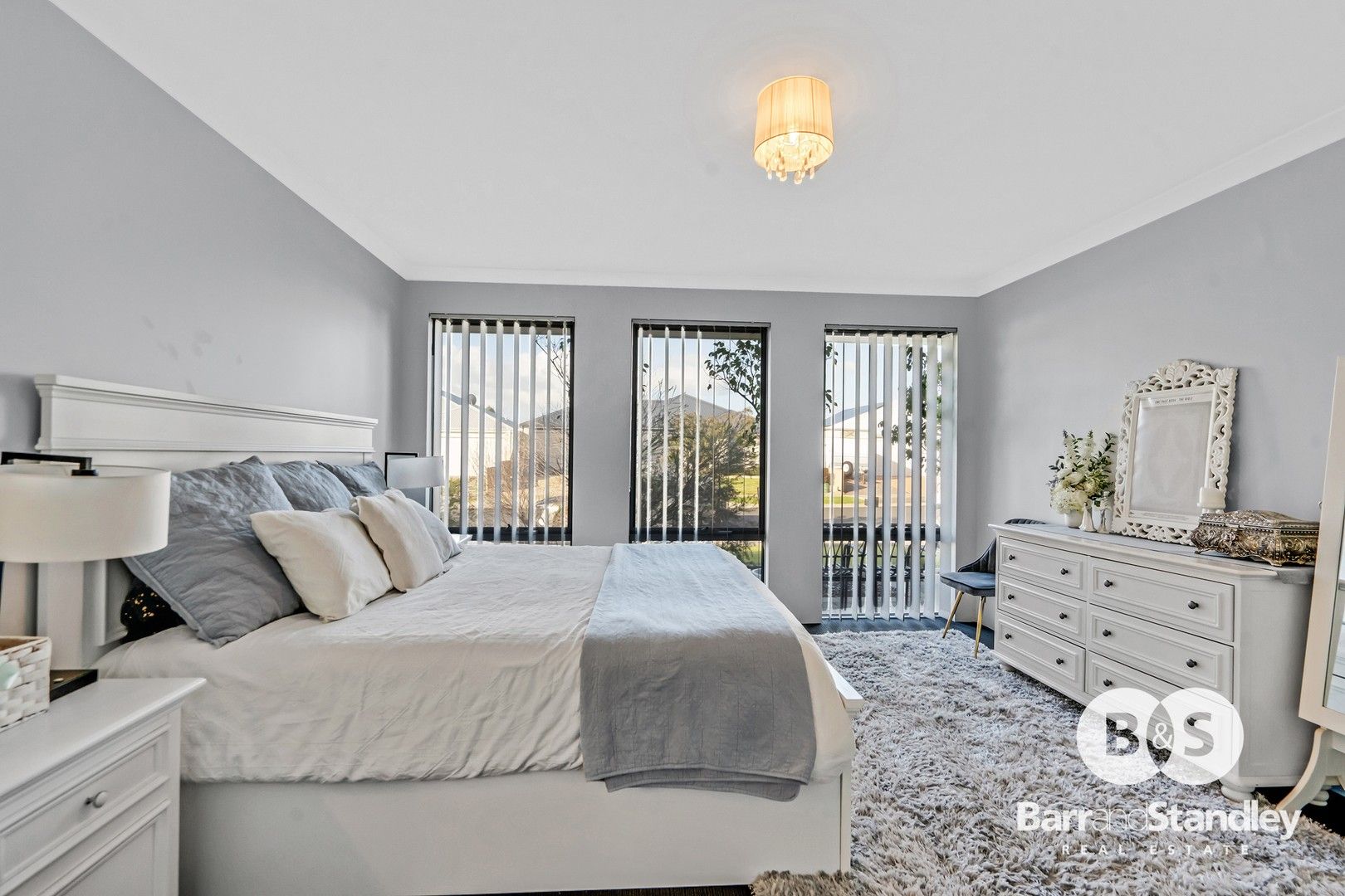 4 Rivergum Way, Glen Iris WA 6230, Image 0