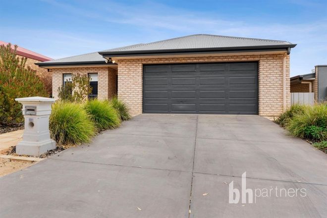 Picture of 5 McEwen Drive, LOXTON SA 5333
