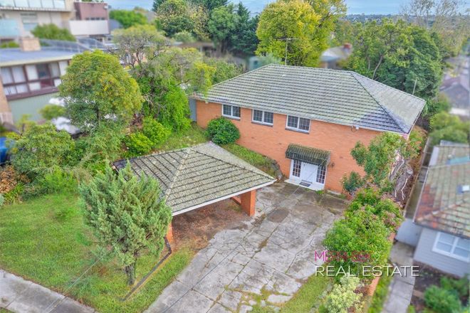 Picture of 12 Lind Street, STRATHMORE VIC 3041