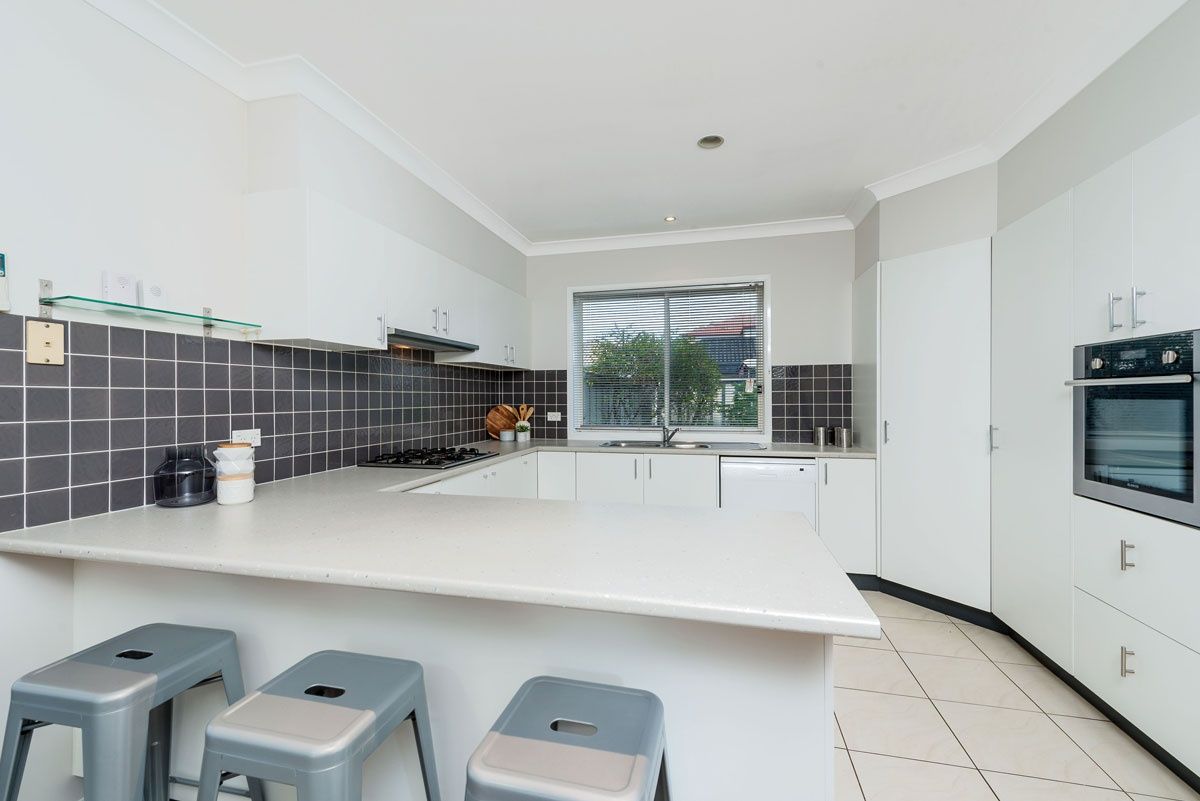 1 Midlands Terrace, Stanhope Gardens NSW 2768, Image 1