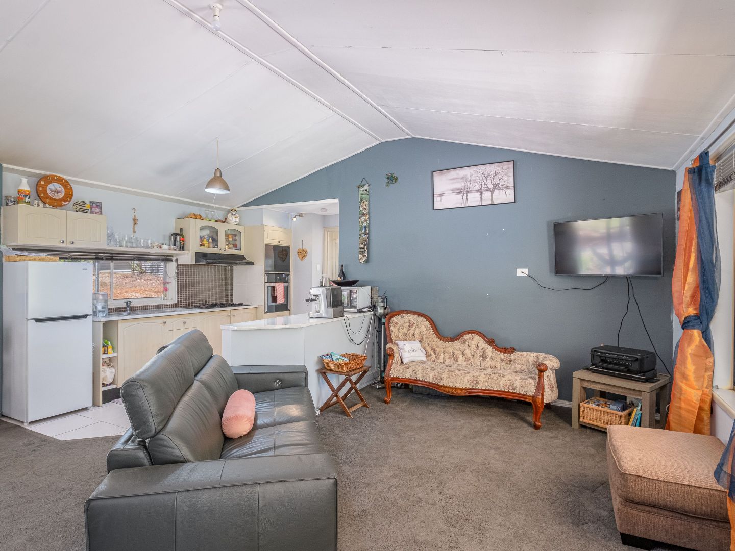 148 Arbortwenty-Seven Rd, Glenwood QLD 4570, Image 2